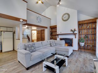 3336 Windermere Dr, Bushkill, PA 18324