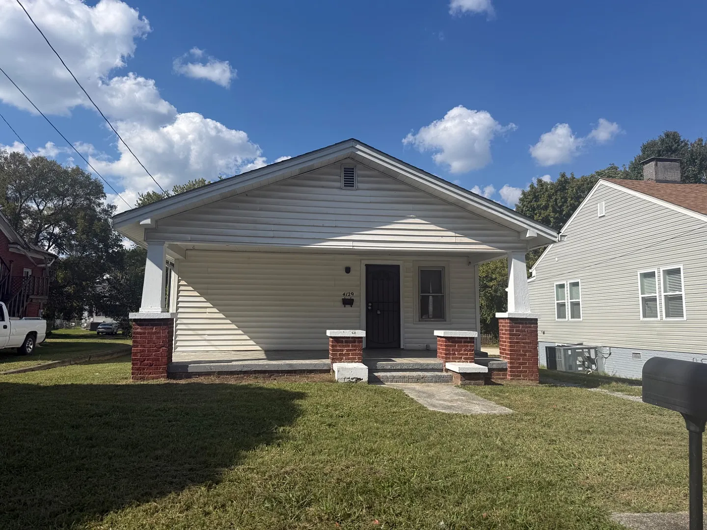 4129 Holston Dr. — Photo 4
