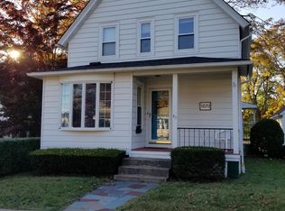 40 Hazard St, Coventry, RI 02816