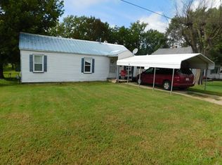 2216 State Highway M, Seymour, MO 65713