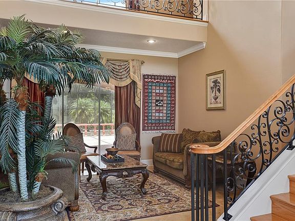 4th image of 13161 Lake Butler Blvd