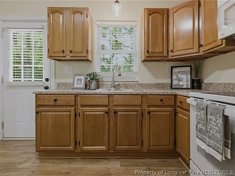 1007 Anarine Rd — Photo 13