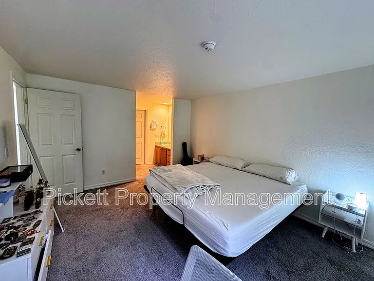 1700 W Sunn Fjord Ln #L104 — Photo 12