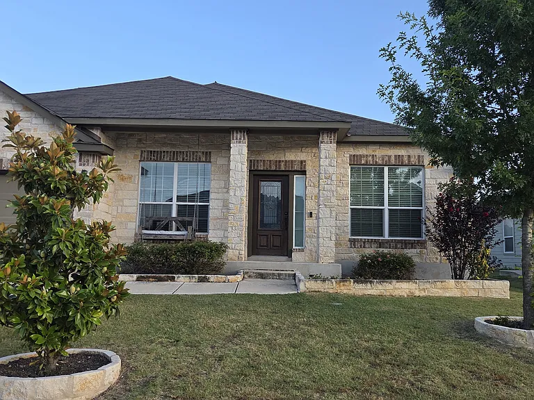 945 Cypress Ml — Photo 28