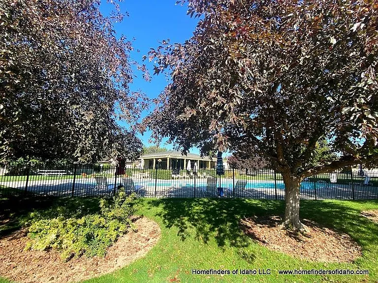 10170 W Cranberry Ct — Photo 70