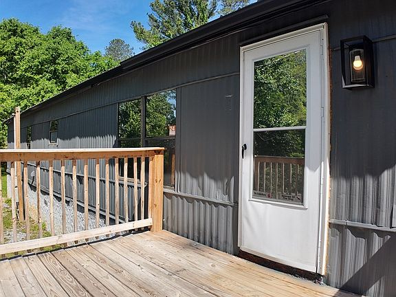2nd image of 2637 Old Grade Rd