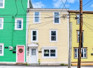 20 Colonial St, St. John's, NL A1C3M8