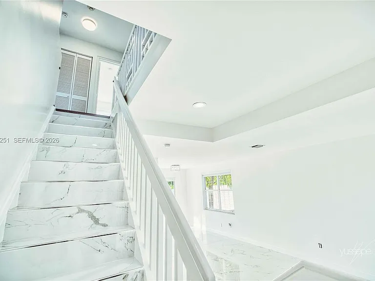 15151 NW 6th Ct — Photo 17