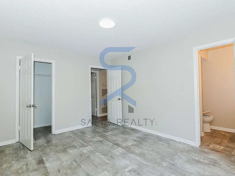 2045 Alison Ct SW #4 — Photo 7