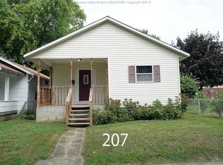 207 10th Ave, South Charleston, WV 25303