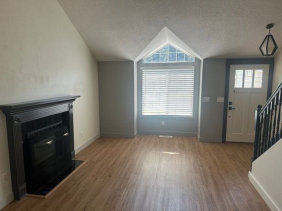 4th image of 15416 NE 12th St