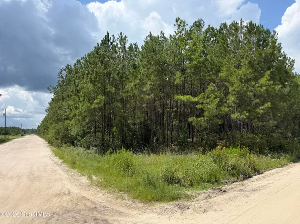 1.724 Wadley Rd, Waycross, GA 31503