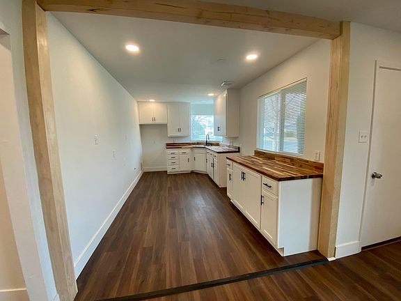 3rd image of 4501 Attawa Ave