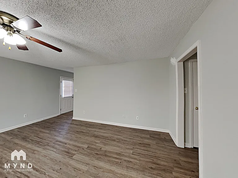6382 Saginaw Rd — Photo 7