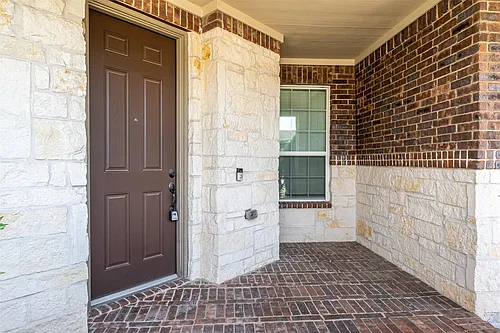 4607 Rockton Hills Ln Photo 1