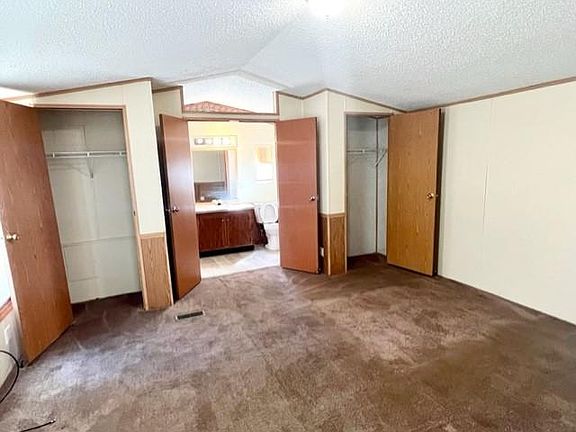 4th image of 1525 Cobblestone Cir S