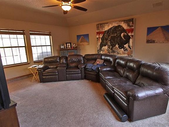 5th image of 5002 Sherwood Dr