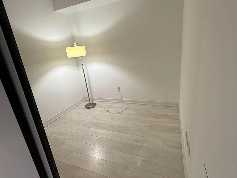 31 Tippett Rd #335 — Photo 7