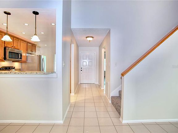 3rd image of 239 Tallwood Dr