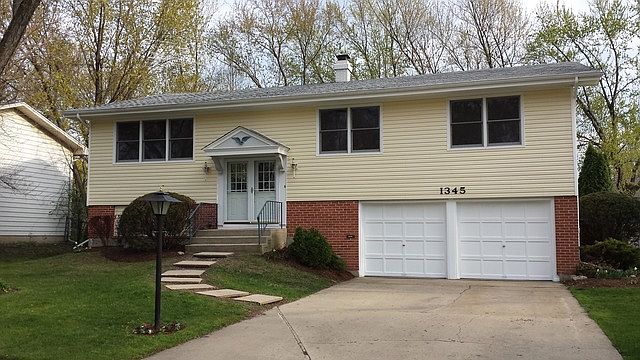 1st image of 1345 Newcastle Ln