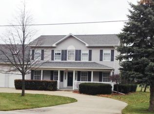 384 W Hampton Rd, Essexville, MI 48732