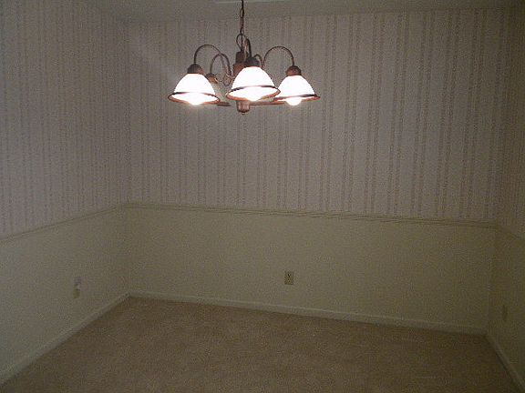 3rd image of 469 Deerwood Dr