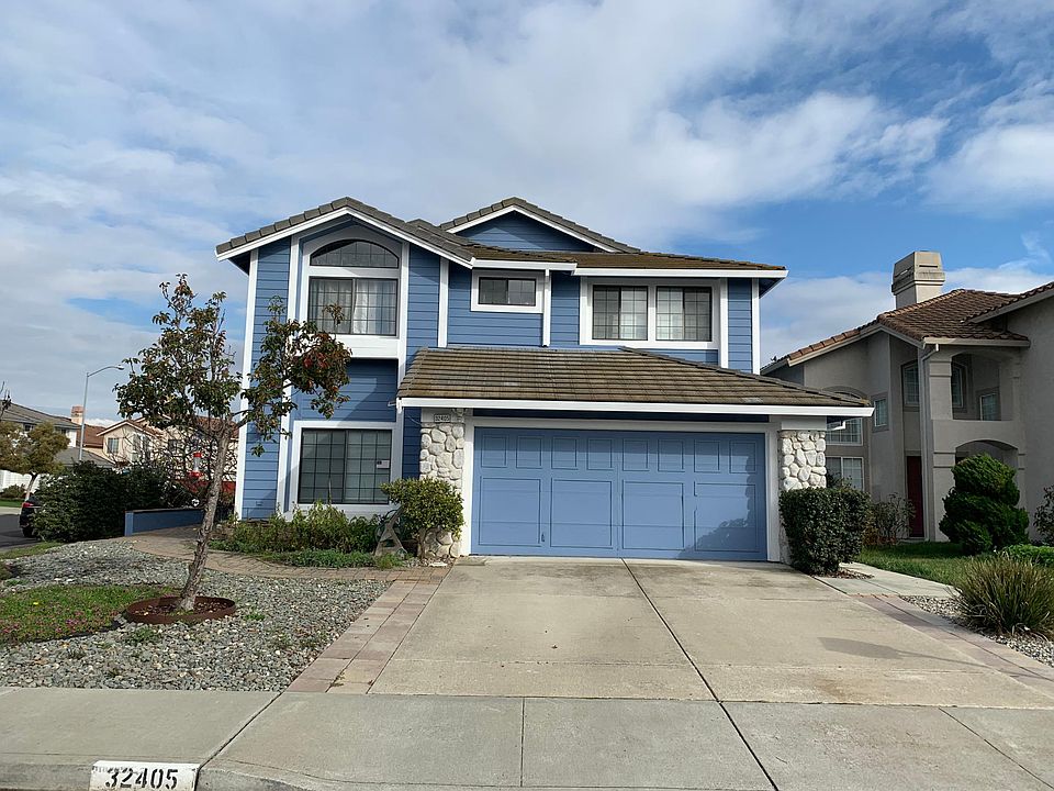1st image of 32405 Monterey Dr