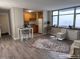 125 Trapelo Rd APT 10, Belmont, MA 02478