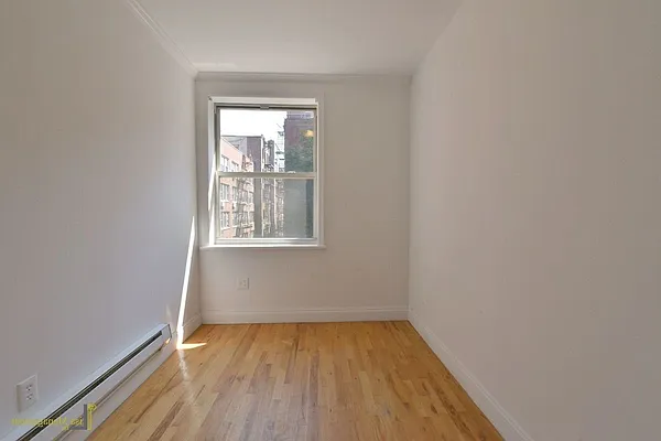 Rented by Lisa Management Inc | media 7