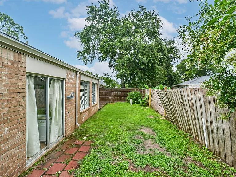 18515 Meadows Way Dr — Photo 31