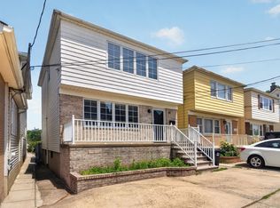 23 Marion Ct, Bayonne, NJ 07002