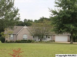 1007 Dogtown Rd SE, Fort Payne, AL 35967