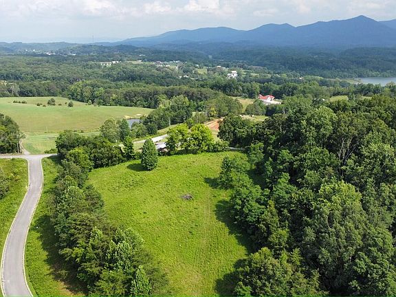 4th image of LOT 19 Woodland Creek Dr