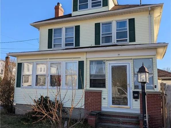 82 Garden St, Cranston, RI 02910