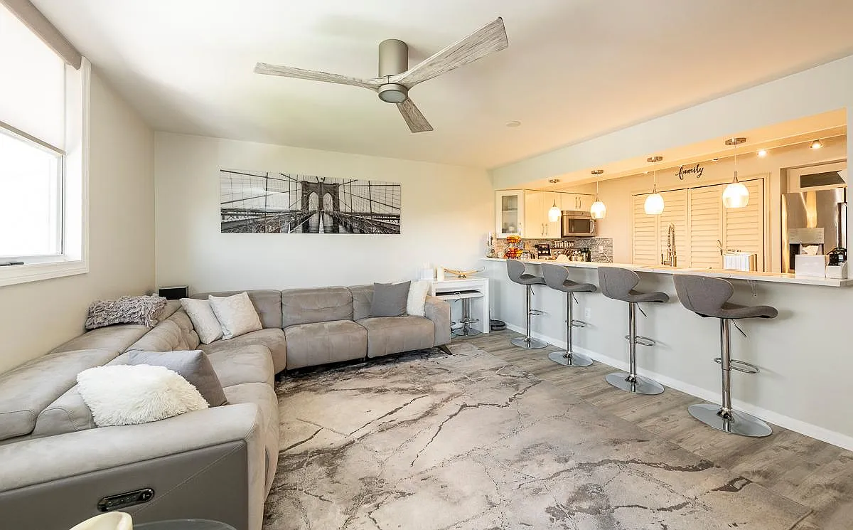 3930 S Roosevelt Blvd — Photo 4