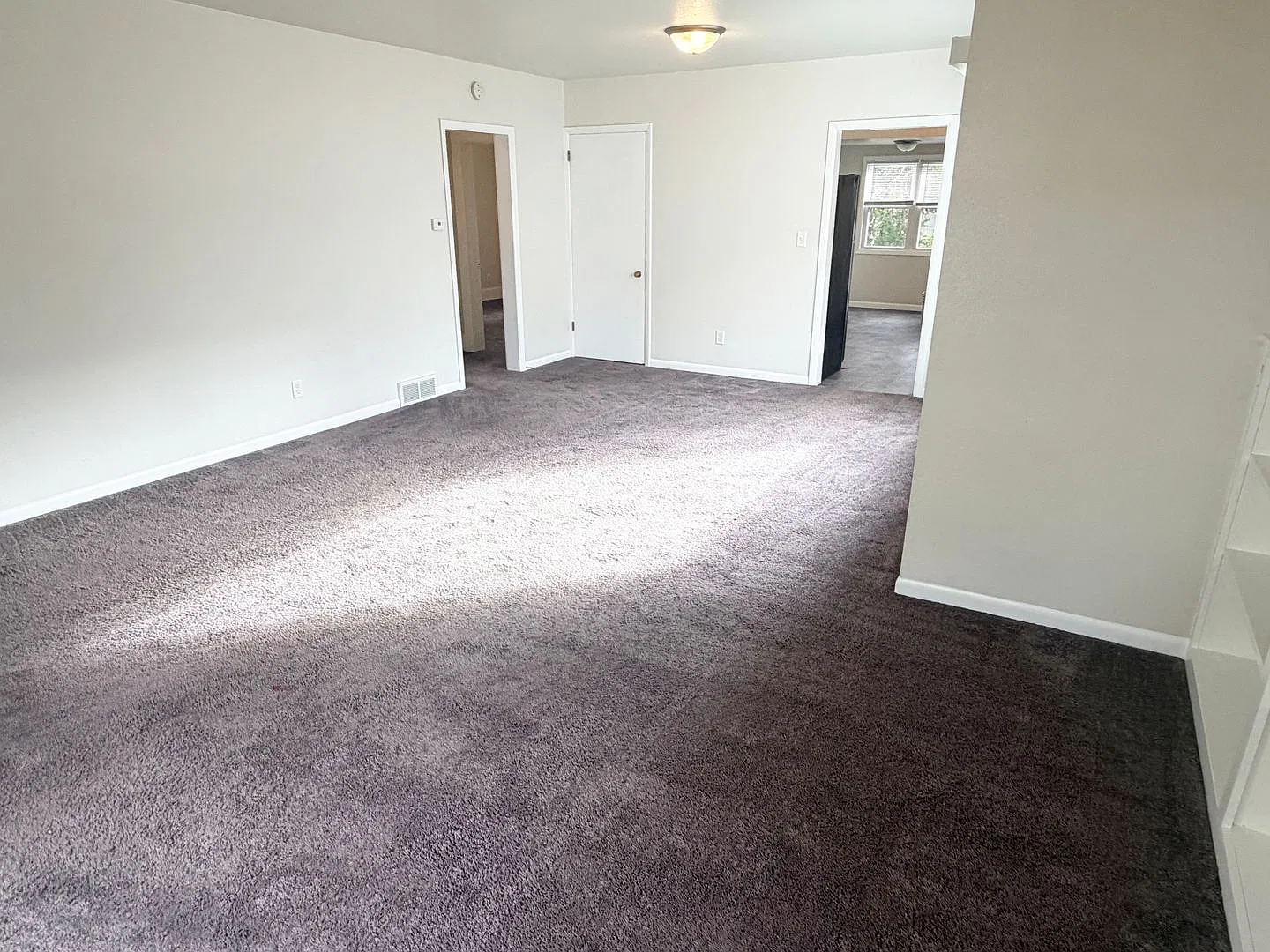 3-Bedroom House Plus Bonus Room With Central Air and Many Updates — Photo 3