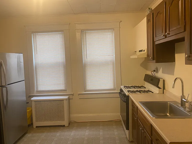 118 N 3rd Ave #1 — Photo 13