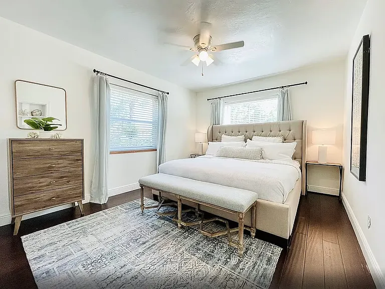 3333 NE 16th Pl — Photo 34