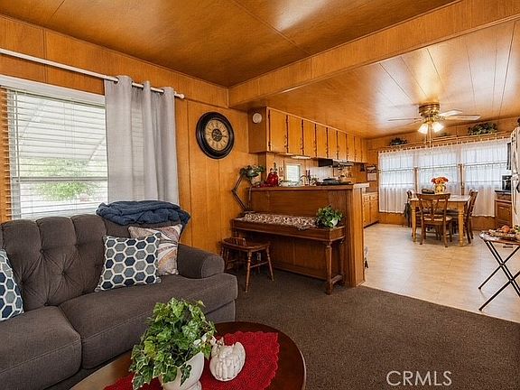 4th image of 10965 Glenoaks Blvd Space 132
