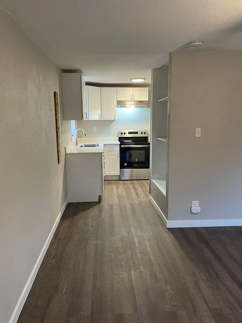 456 C St. SW — Photo 2