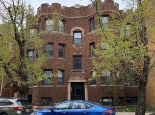 640 W Roscoe St APT 3W, Chicago, IL 60657