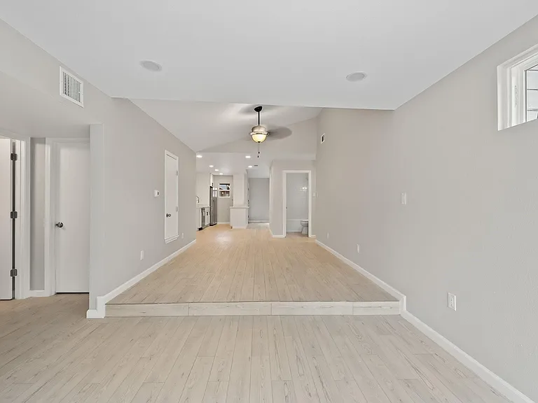 1703 New York Ave — Photo 26