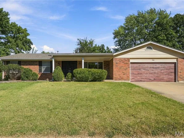 2908 Westminister Dr, Saint Charles, MO 63301