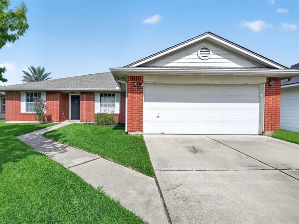 10819 Cayman Mist Dr, Houston, TX 77075