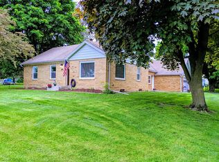 315 Oak St, Linden, MI 48451