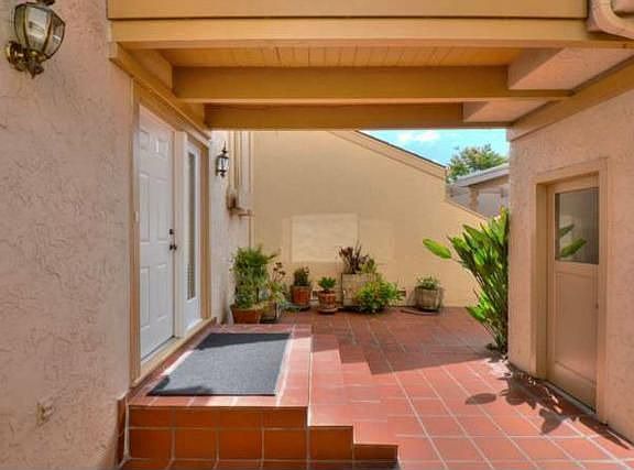 3rd image of 6291 Balsamo Dr