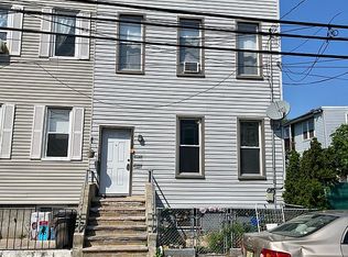 84 Bleecker St, Jersey City, NJ