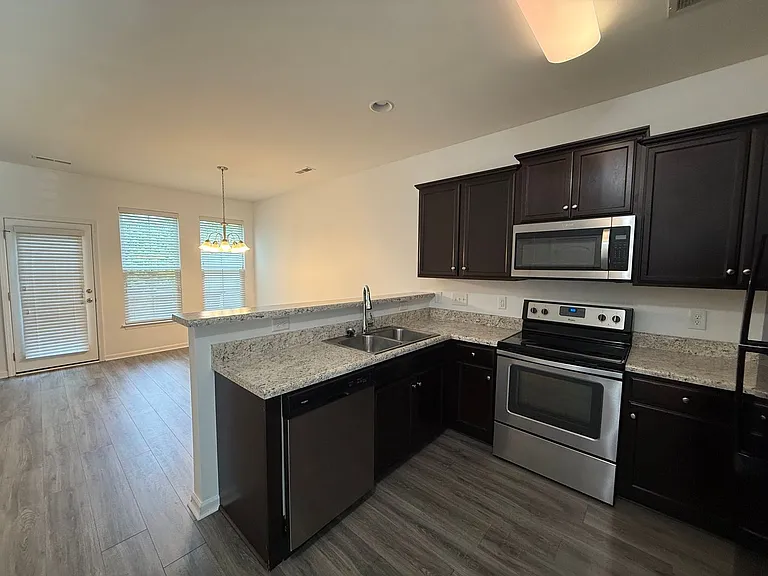 5448 Farm House Trl — Photo 7