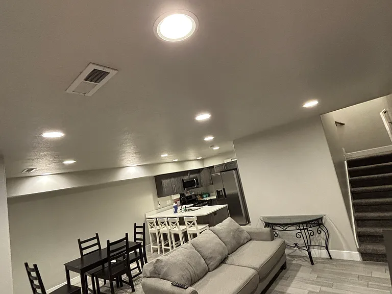 1231 N 450 E — Photo 6