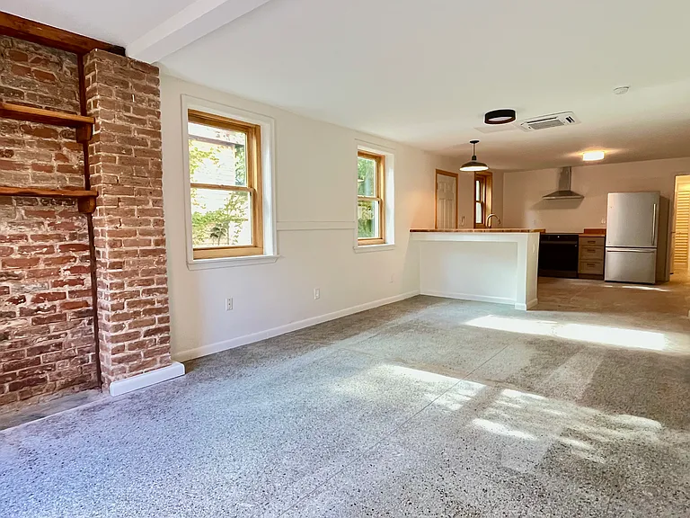 4015 N Rampart St #1A — Photo 2